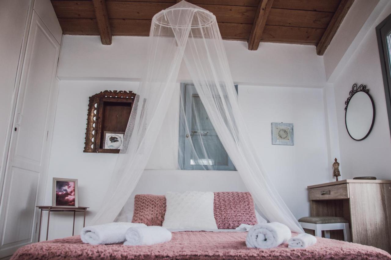 Villa Von Sophia / The House